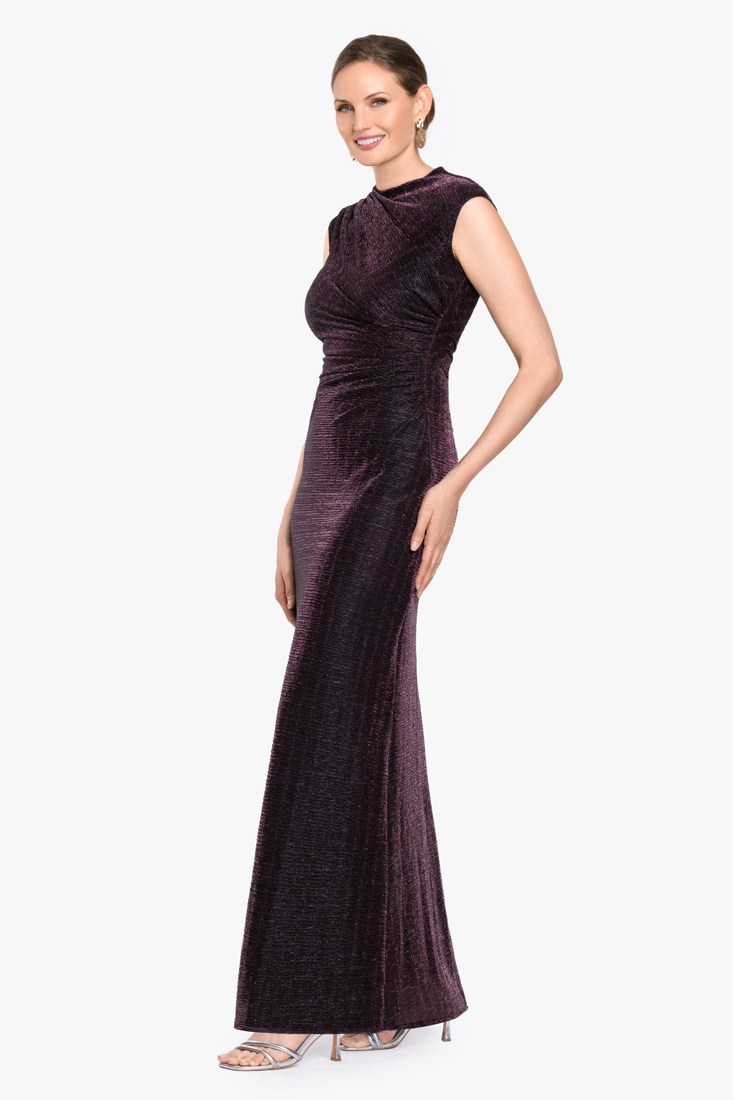 metallic crinkled jacquard dress Betsy & Adam Women's Metallic Ruched Gown - Gold