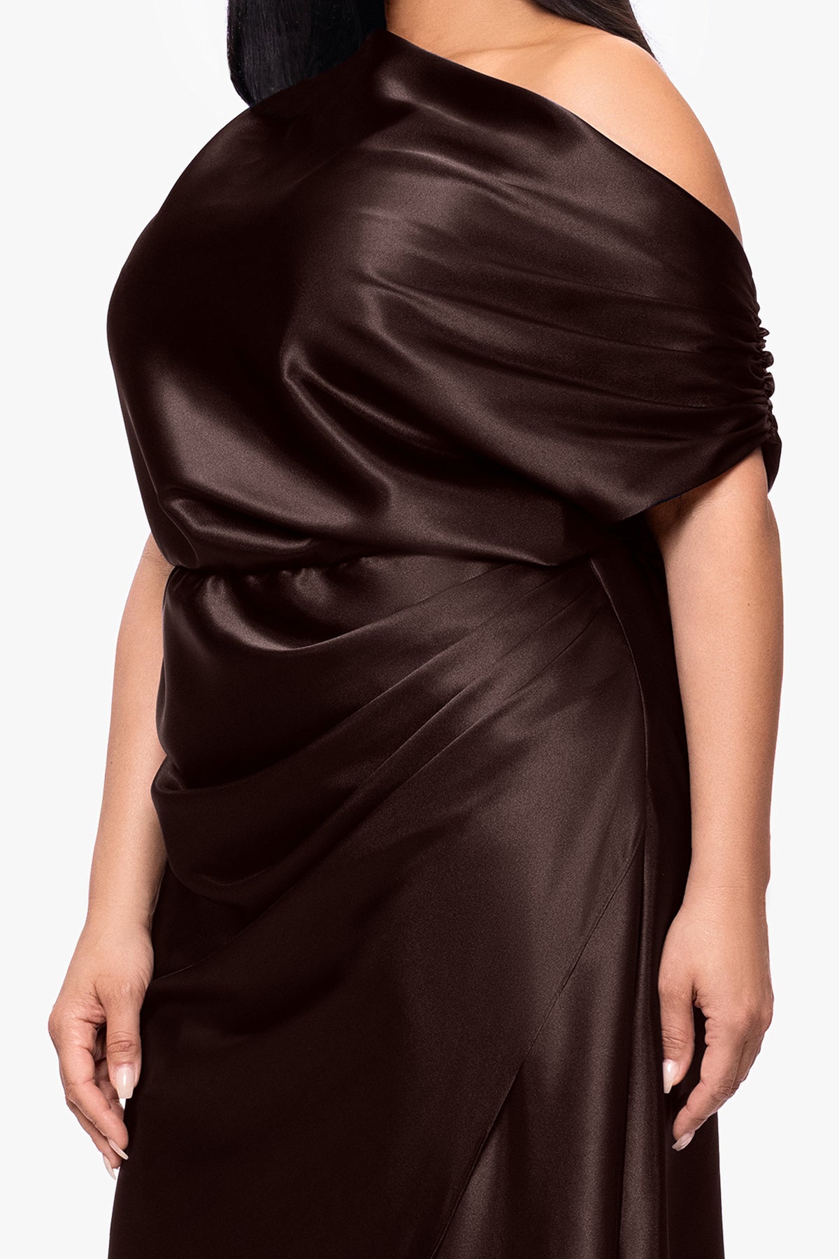 Plus "Sofia" Satin Drop Shoulder Dress